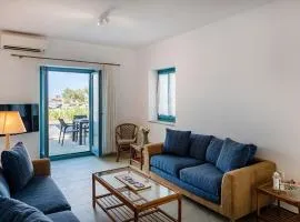 Beachside House in Naousa