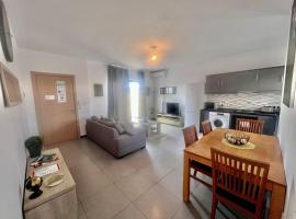 83/3-Lovely 1 Bedroom Penthouse, hotell i Birkirkara