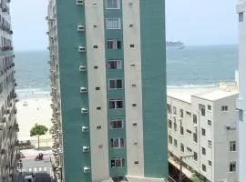 Pé na areia, 4 quartos, Garagem Enorme para até 2 carros médio porte