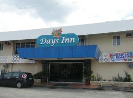 Mo2 Days Inn, hotel a Taculing Hacienda