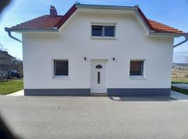 Fortuna, holiday home in Livno