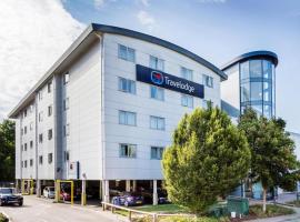 Travelodge Guildford, hotel a Guildford