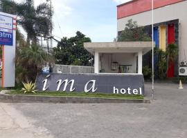 Ima hotel, hotel cerca de Aeropuerto de El Tari​ - KOE, Klapalima