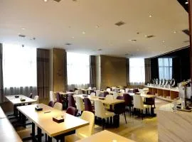 Lavande Hotel·Yichun Wanda, High Speed Railway Station