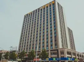 IU Hotel·Weifang High-tech Zone Huijin Tower
