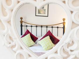Rooms by Maes y mor Town Centre, hotel v destinaci Aberystwyth