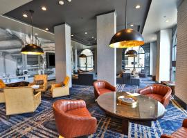 Hilton Garden Inn Savannah Historic District、サバンナのホテル