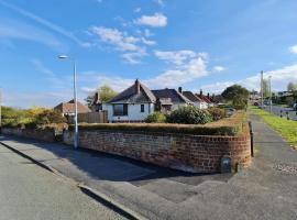 Laragh situated in the heart of Conwy County: Deganwy şehrinde bir otel