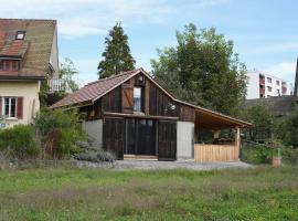 Tiny House Chez Claudine with Garden, Workspace, Netflix, free Parking & Wifi, minihytte i Brugg