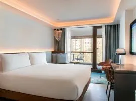 Labtwentytwo Barcelona, a Tribute Portfolio Hotel by Marriott