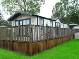 Birch Tree Lodge 96 Main park, hotel with parking in Jedburgh
