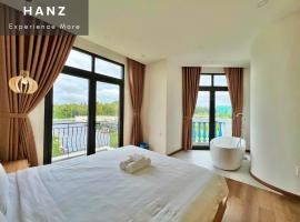 HANZ Sofia Hotel Grand World, apartment in Phu Quoc