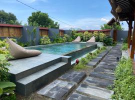 Villa Sophie Lombok, cabaña o casa de campo en Mataram