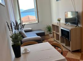 Apartments and Rooms Katija & Egon, romantični hotel u Korčuli