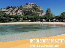 Hyper centre, Appt cosy pour vacances familiales, готель, де можна проживати з хатніми тваринами у місті Сістерон