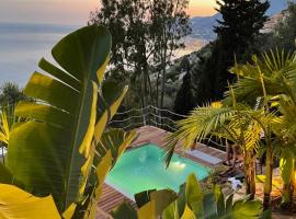 Modern Seaview Villa with Pool above Monaco, hotel in Grimaldi