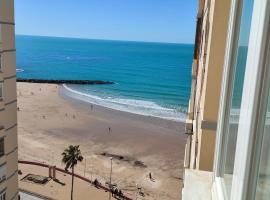 Apartamento Playa Santa María del Mar, hotel mesra haiwan peliharaan di Cádiz