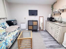 Irmo Cottage Oasis-Cozy Efficiency Apt, hotel em Irmo