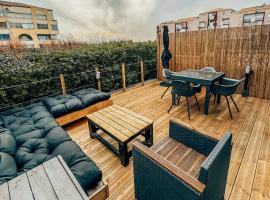 BEACH HOUSE 100M PLAGE, SUR LE PORT., hotel a Frontignan
