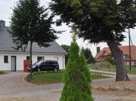 Holiday home Lutowsee, Hotel in Grammertin