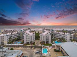 Casa Del Marlin - Your Beach Retreat on Galveston Island, TX, hotel en Galveston