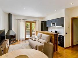 Avet, Acogedor alojamiento en Llívia, hotel v destinaci Llivia