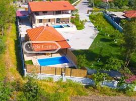Villa elif, מלון בKoycegiz