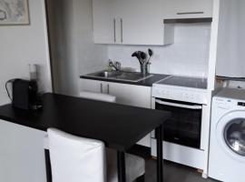 Appartement à 100 mètres de la plage, апартамент в Уистреам