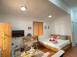 S&E-2 Tiny Guest House - Olango Island, hotel i Lapu Lapu City