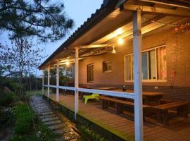Joyfarm Hostel, campsite in Tung-hsing