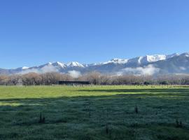 Birdsong Alley Bed and Breakfast, Bed & Breakfast in Hanmer Springs