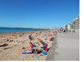 ST Malo Maison avec jardin proche gare plage intramuros chien admis parking gratuit