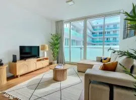 Upscales by LovelyStay - private parking