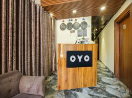 OYO Hotel Blessing，Karnal的飯店