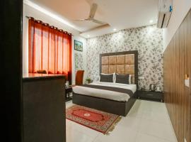 Collection O Hotel Royal Regency: Panchkula şehrinde bir otel