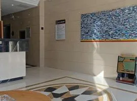 Super 8 Hotel Dingzhou Chongwen Street