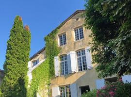 LE CLOS DE LA CATHEDRALE, hotell sihtkohas Bazas
