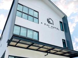 A Day Hotel, hotel em Roi Et