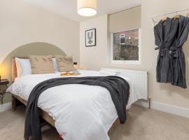 Broughton Place: Contemporary Apartments in Liverpool – apartament w mieście Speke
