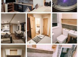 Hillingworth's Hot Tub Retreat - Lochmaben, holiday home in Dumfries