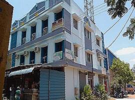 OYO 81239 Shri Vinayaka Inn Rooms, hôtel à Tiruchirappalli près de : Aéroport international de Trichy - TRZ
