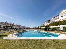Casa Jardines del Sol J5, hotell i Marbella