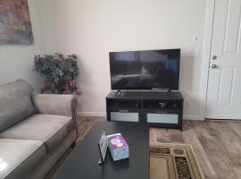 One bedroom apartment fully furnished with private entrance, hotel in Puyallup