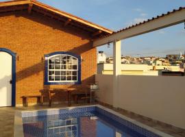 Pousada Casarão Cruzília, hotel with pools in Cruzília