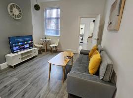 By the Joyous Stays, holiday home in Stoke on Trent
