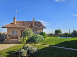 Mi Limón mi limonero, pet-friendly hotel in Valtierra