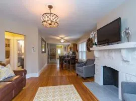 East Nash-Sleeps 10 Walk To Bars 8 mins to DT