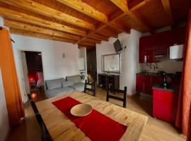 2 Bedroom, 2 Bathroom Apartment - Travessa da Madalena