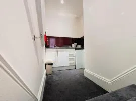 Bay & Harbour Holiday Apartments & rooms only