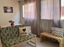 Apartamento Enseada Beach Residence completo
